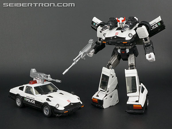 Transformers News: New Gallery: Masterpiece MP-17 Prowl