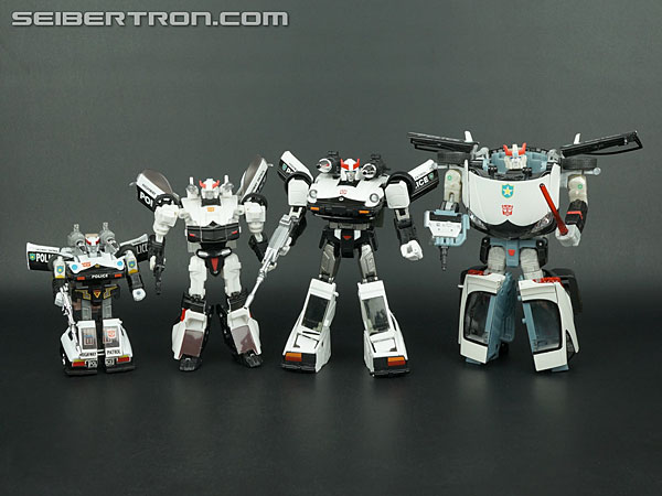 Transformers News: New Gallery: Masterpiece MP-17 Prowl
