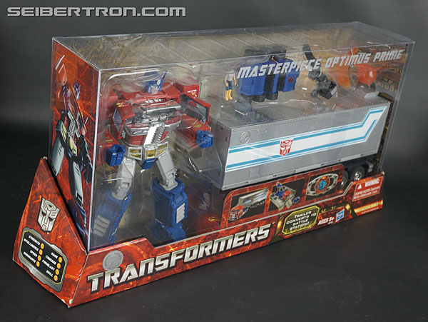 Transformers News: New Gallery: Hasbro Masterpiece Optimus Prime (MP-10) Transformers News: New Gallery: Hasbro Masterpiece Optimus Prime (MP-10)