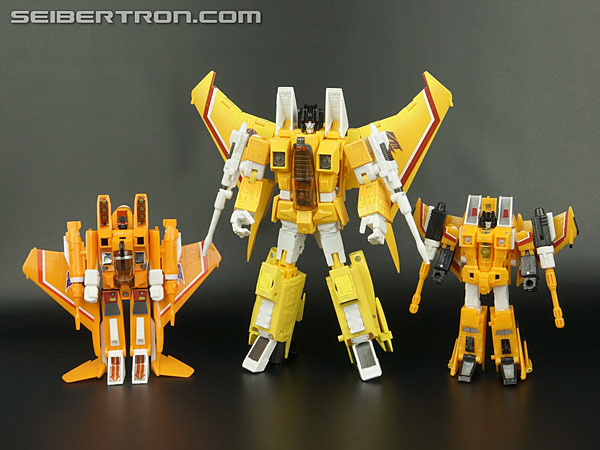 Transformers News: New Galleries: Masterpiece MP-18S Silverstreak, MP-12T Tigertrack and MP-11S Sunstorm Transformers News: New Galleries: Masterpiece MP-18S Silverstreak, MP-12T Tigertrack and MP-11S Sunstorm