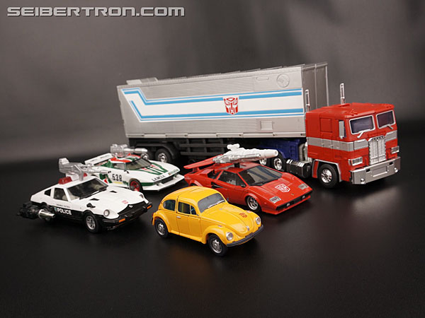 Transformers News: New Galleries: Masterpiece MP-21 Bumblebee with Exo-Suit Transformers News: New Galleries: Masterpiece MP-21 Bumblebee with Exo-Suit