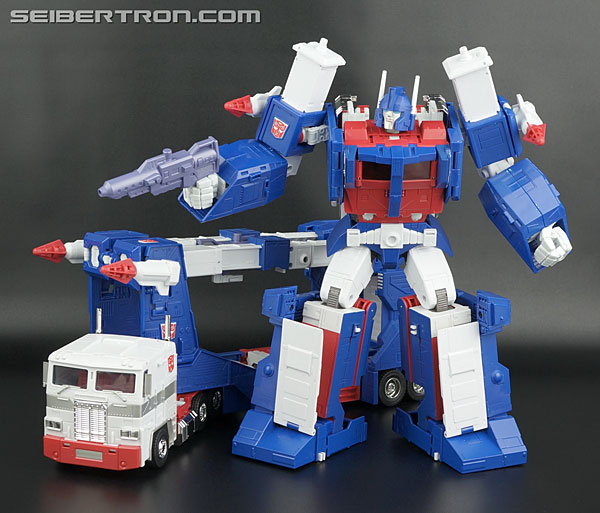 Transformers News: New Galleries: Masterpiece MP-22 Ultra Magnus with Spike and Daniel Witwicky Transformers News: New Galleries: Masterpiece MP-22 Ultra Magnus with Spike and Daniel Witwicky