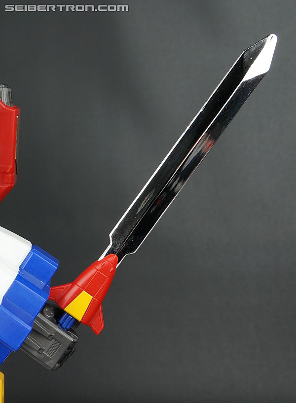 Transformers Masterpiece Star Saber (Image #132 of 249)
