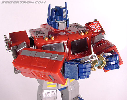Transformers News: Top 5 Best Gimmicks on Transformers Toys: On Individual Toys and in General Transformers News: Top 5 Best Gimmicks on Transformers Toys: On Individual Toys and in General