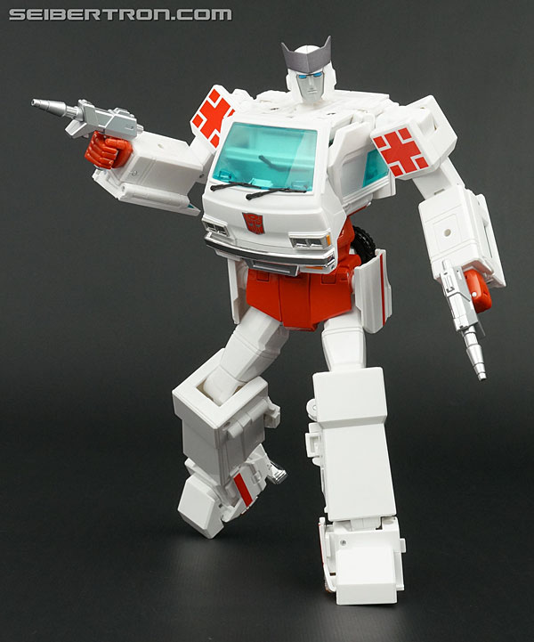 Transformers News: New Gallery: Transformers Masterpiece MP-30 Ratchet Transformers News: New Gallery: Transformers Masterpiece MP-30 Ratchet