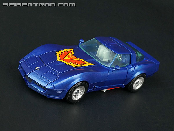 Transformers News: New Galleries: Masterpiece MP-25 Tracks and QT-17 Tracks