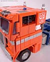 Transformers Masterpiece Optimus Prime (20th Anniversary DVD) - Image #47 of 183