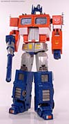 Transformers Masterpiece Optimus Prime (20th Anniversary DVD) - Image #94 of 183