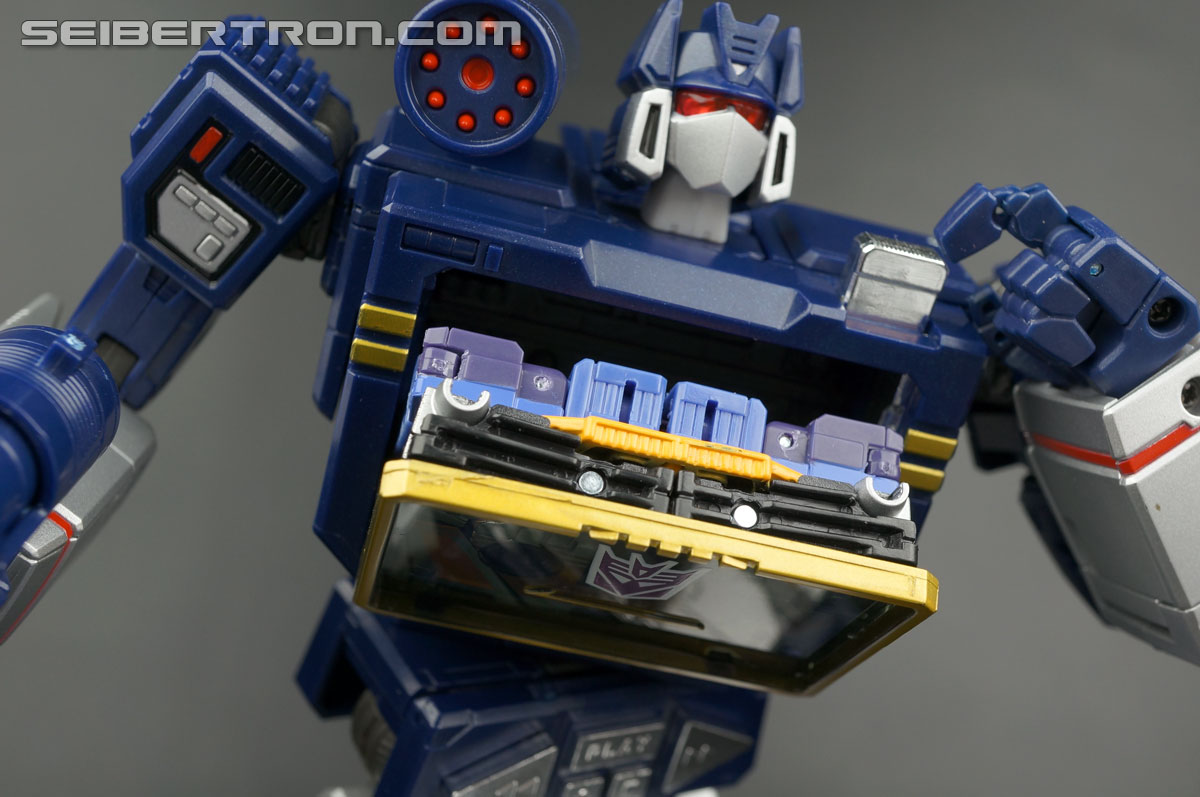 Transformers Masterpiece Soundwave (Image #213 of 325)