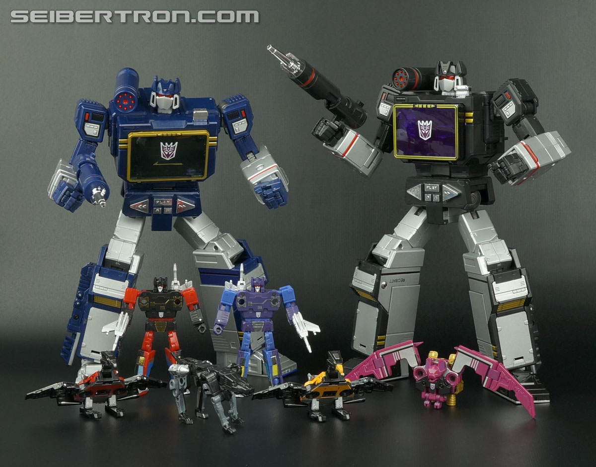 Transformers Masterpiece Soundwave (Image #325 of 325)
