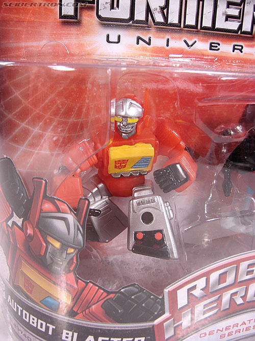 Transformers Robot Heroes Blaster (G1) (Image #2 of 30)