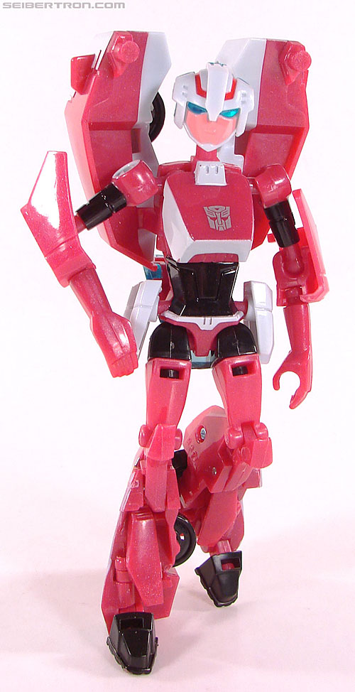 Transformers News: Top 5 Best Female Transformers Toys Transformers News: Top 5 Best Female Transformers Toys