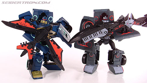 Transformers News: New Toy Galleries - Animated Freeway Jazz and Electrostatic Soundwave New Toy Galleries - Animated Freeway Jazz and Electrostatic Soundwave