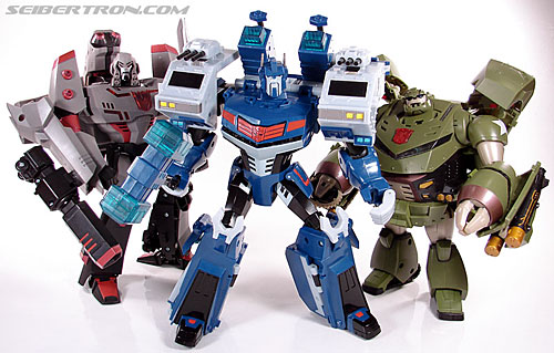 Transformers News: Labor Day Sales at Toys'R'Us. 50% Off Select Animated Labor Day Sales at Toys'R'Us. 50% Off Select Animated