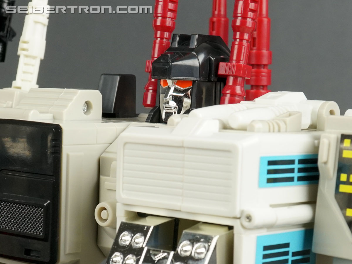Transformers Encore Metroplex (Reissue) (Image #116 of 163)