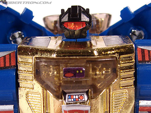 Smallest Transformers Santa Commander gallery