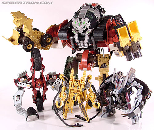 Re: Takara Version ROTF Supreme Devastator Toy Images