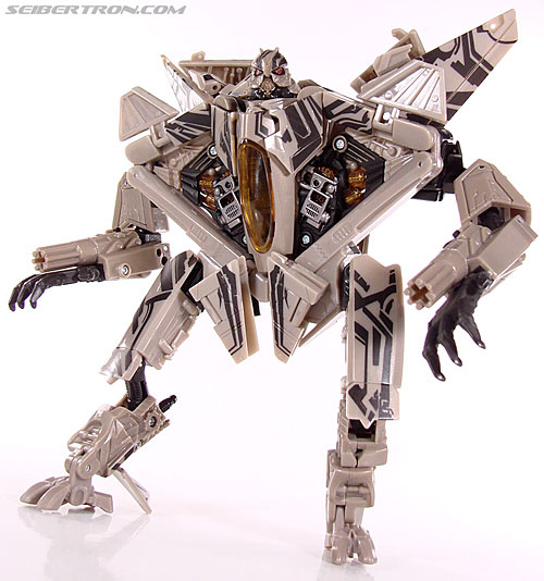 New Toy Galleries: ROTF Scouts and Starscream!