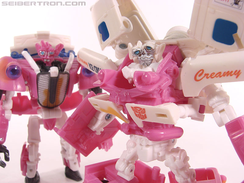 Transformers Revenge of the Fallen Mudflap (Shanghai Showdown) (Image #51 of 69)