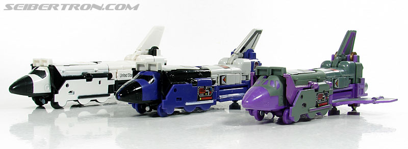 Transformers e-Hobby Exclusives Astrotrain (Image #47 of 132)