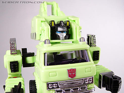 Transformers News: In Hand Images of Velocitron Hauler Transformers News: In Hand Images of Velocitron Hauler