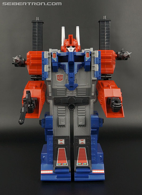 Transformers News: Powered Convoy Makes His Debut in the Modern Diaclone Line
