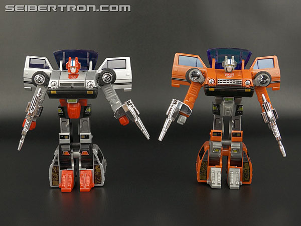 Transformers News: New Galleries: Million Publishing Skids and Screech plus Encore Skids Transformers News: New Galleries: Million Publishing Skids and Screech plus Encore Skids