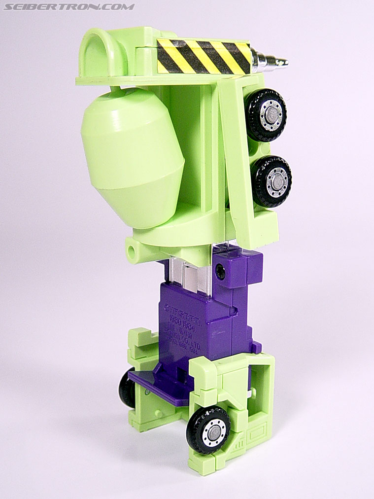 Transformers G1 1985 Mixmaster (Image #24 of 38) Transformers G1 1985 Mixmaster (Image #24 of 38)