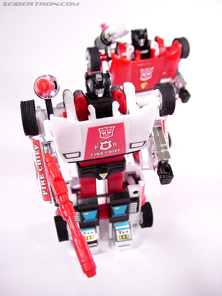 Transformers G1 1985 Red Alert (Alert)  (Reissue) (Image #38 of 44)