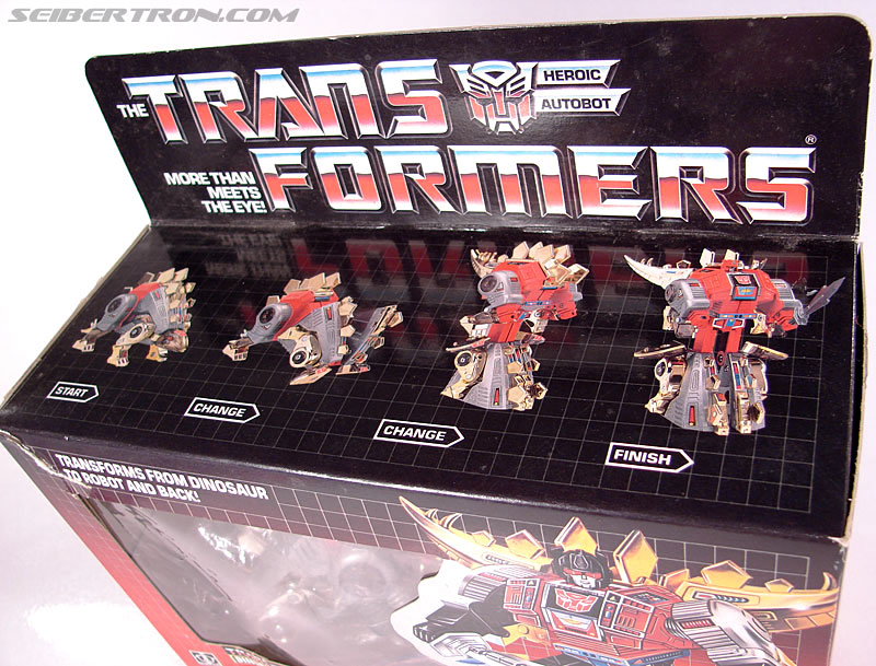 Transformers G1 1985 Snarl (Image #21 of 143) Transformers G1 1985 Snarl (Image #21 of 143)