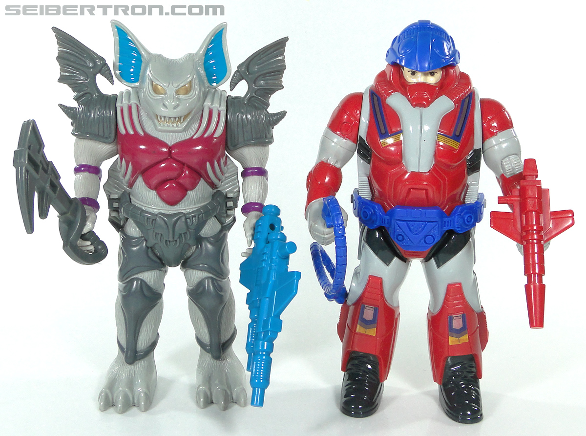 Transformers Super God Masterforce Cloudburst (Phoenix) (Image #94 of 190) Transformers Super God Masterforce Cloudburst (Phoenix) (Image #94 of 190)