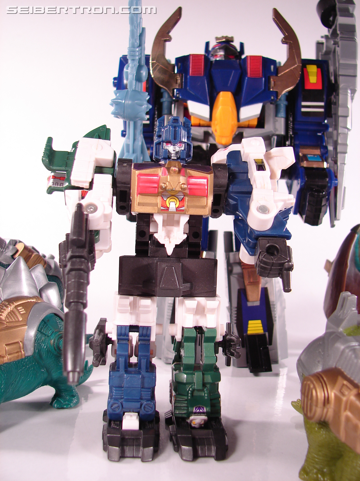 Transformers Victory Deathsaurus (Deszaras) (Image #98 of 143)