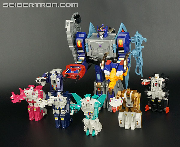 Transformers News: Transformers More Than Meets The Eye Author James Roberts Answers Fan Questions on Twitter