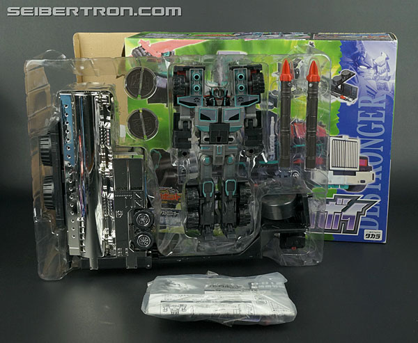 Transformers Car Robots Scourge (Black Convoy) (Image #16 of 203)