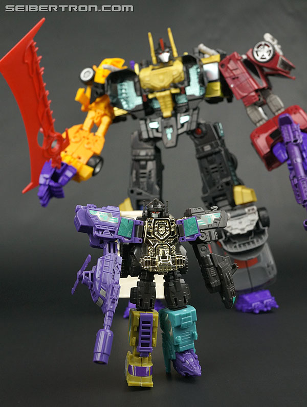 Transformers News: New Galleries: Unite Warriors UW-EX Grand Scourge plus Superlink PKS-01 Grand Convoy Super Mode and Transformers News: New Galleries: Unite Warriors UW-EX Grand Scourge plus Superlink PKS-01 Grand Convoy Super Mode and