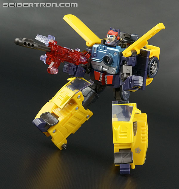 Transformers News: New Galleries; Club Nightbeat plus Superlink SC-02 Hot Shot and SC-23 Hot Shot Fire