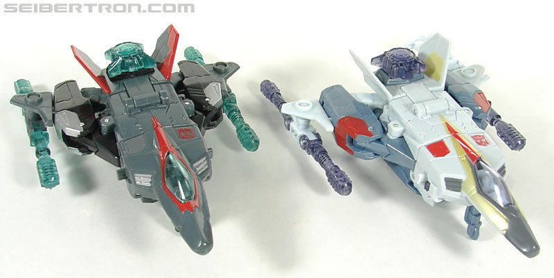 Transformers Universe - Classics 2.0 Airazor (Image #15 of 113)