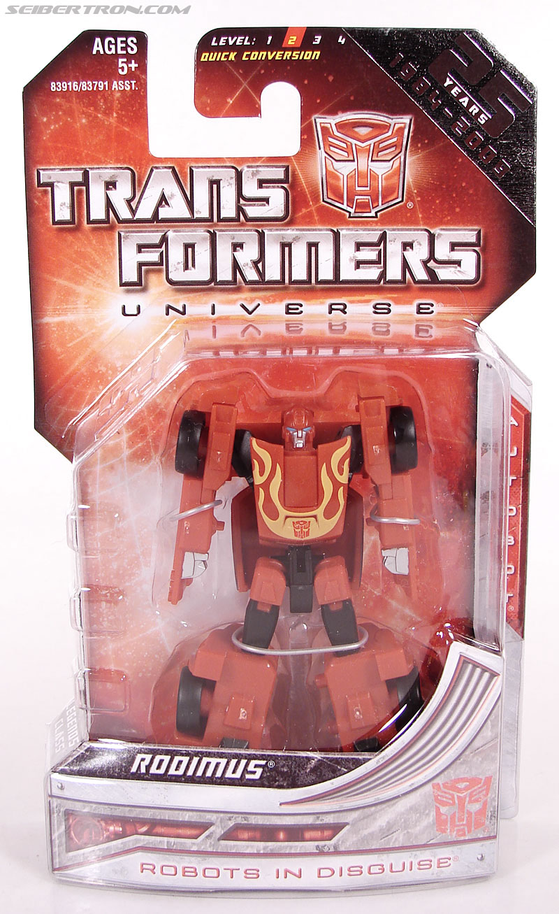 Transformers Universe - Classics 2.0 Rodimus (Image #1 of 61)
