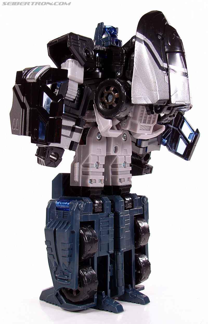 Transformers Universe - Classics 2.0 Nemesis Prime (Black Convoy) (Image #65 of 119)