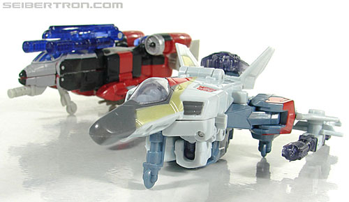 Transformers Universe - Classics 2.0 Airazor (Image #40 of 113)