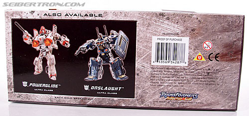 Transformers Universe - Classics 2.0 Blaster (Image #19 of 132)