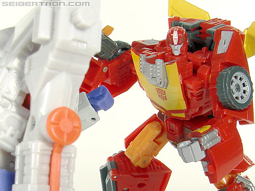 Transformers Universe - Classics 2.0 Rodimus (Challenge At Cybertron) (Image #104 of 119)