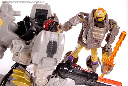 Transformers Universe - Classics 2.0 Dinobot (Image #167 of 181)