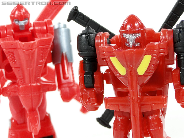 Transformers Universe - Classics 2.0 Jolt (Image #80 of 80)