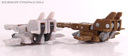 Transformers Universe - Classics 2.0 Safeguard (Image #21 of 72)