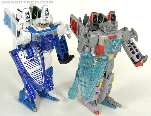 Transformers Universe - Classics 2.0 Skydive (Image #104 of 118)