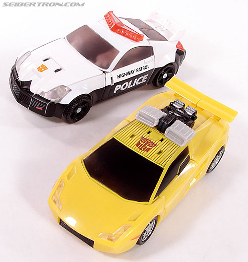 Transformers Universe - Classics 2.0 Sunstreaker (Image #39 of 140)