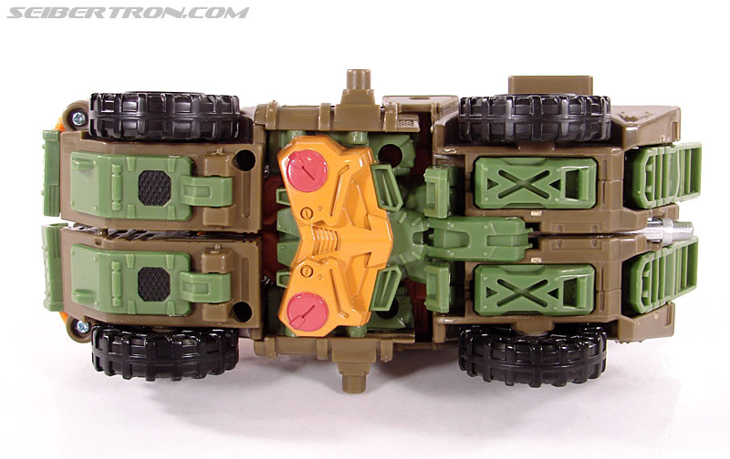 Transformers Universe - Classics 2.0 Roadbuster (Image #19 of 89)