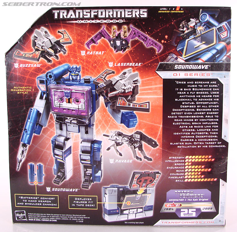 Transformers Universe - Classics 2.0 Soundwave (Reissue) (Image #12 of 114)