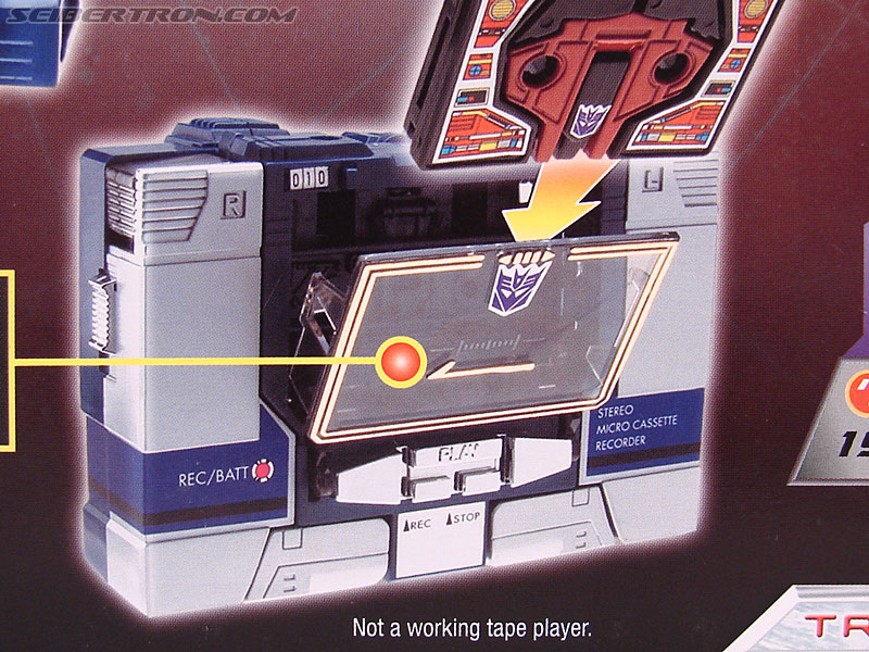 Transformers Universe - Classics 2.0 Soundwave (Reissue) (Image #16 of 114)